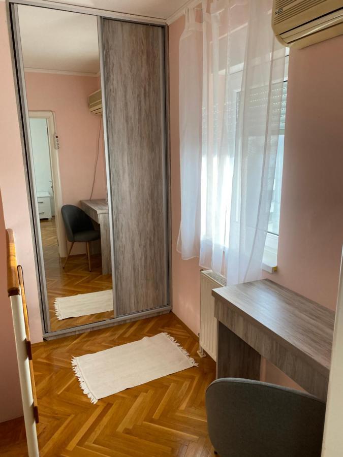 Apartment Cactus 021 Novi Sad Esterno foto